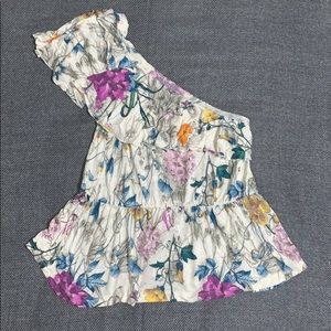 ONE SHOULDER BLOUSE